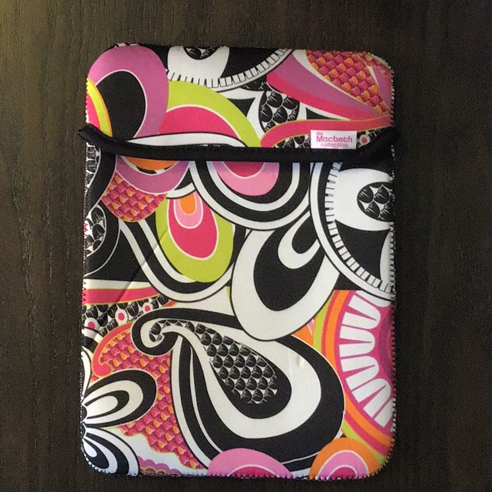 Neoprene 8 x 11 Tablet Sleeve
